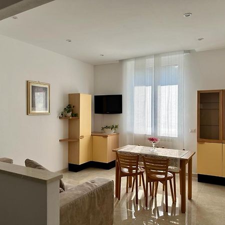 Il Blu Di Laveno Appartement Buitenkant foto